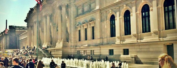 Metropolitan Museum of Art is one of Places I Want to Visit.