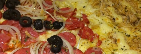 Più Pizza & Birra is one of สถานที่ที่ Martin ถูกใจ.