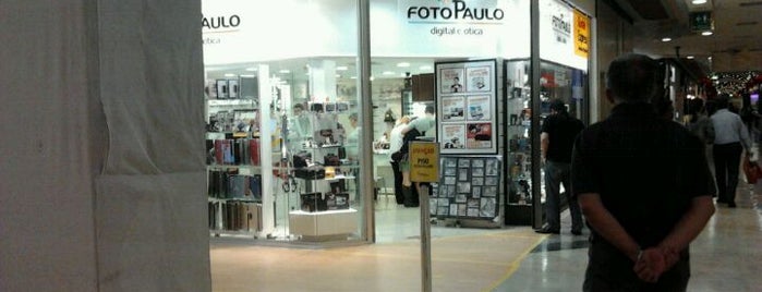 Foto Paulo is one of Shopping Ibirapuera (A-S).