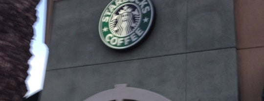 Starbucks is one of Tempat yang Disukai Oscar.