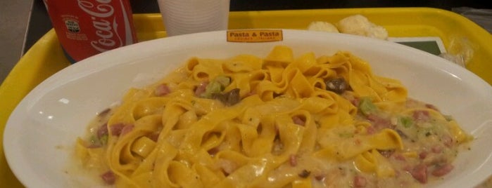 Pasta & Pasta is one of สถานที่ที่ Pedro ถูกใจ.