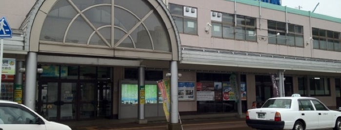 Itoigawa Station is one of えちごトキめき鉄道日本海ひすいライン.