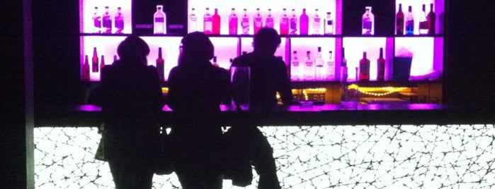 Bar Loreto is one of Night.