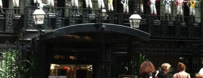 21 Club is one of New York sites.