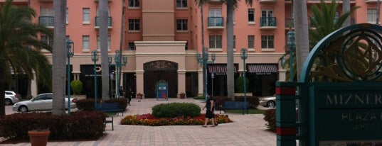 Mizner Park is one of Off-Campus Hot Spots.