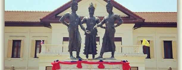 พระบรมราชานุสาวรีย์สามกษัตริย์ is one of Chiang Mai.