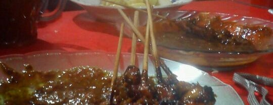 Pusat Kuliner Jajan Makan TMP Kalibata is one of BEST FOOD TRUCK SPOT IN JAKARTA SELATAN.