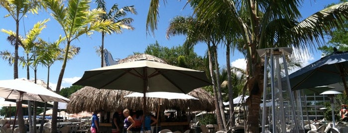 Barefoot Bar is one of Lugares guardados de Shayla.