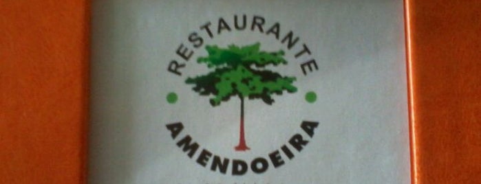 Restaurante Amendoeira is one of Tempat yang Disukai Daniely.