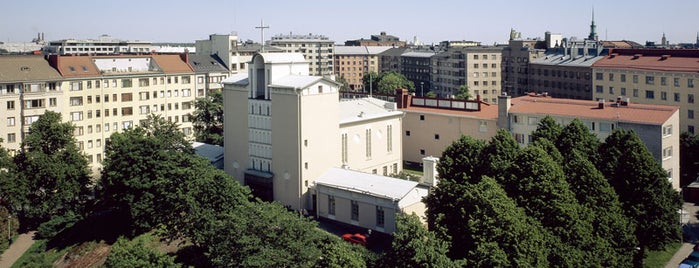 Töölön kirkko is one of Kirkot Helsingissä.