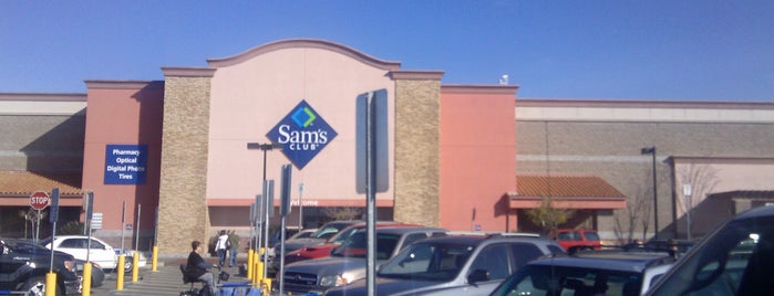 Sam's Club is one of Lieux qui ont plu à Eve.