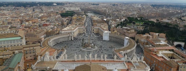 Basilique Saint-Pierre du Vatican is one of Punkty widokowe w Rzymie.