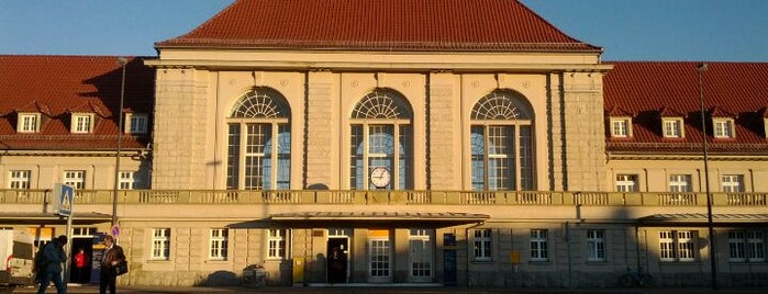 Bahnhof Weimar is one of Bf's Thüringen (Nord).