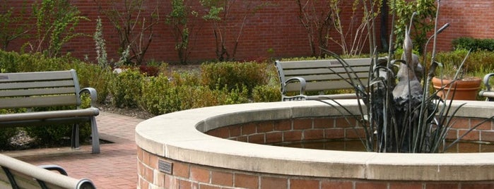 Story Memorial Garden is one of Self-Guided Tour.