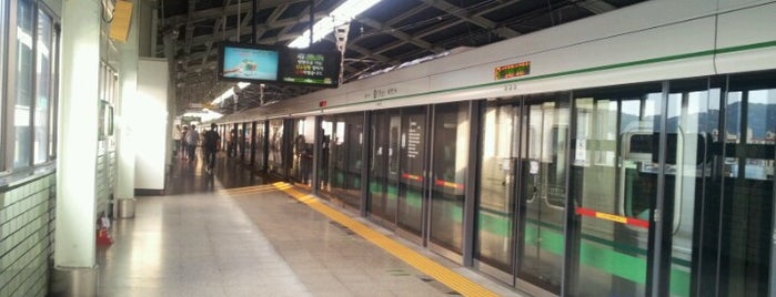 クイ駅 is one of Subway Stations in Seoul(line1~4 & DX).