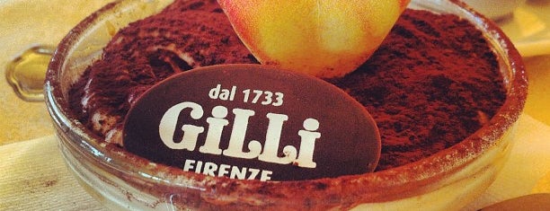Caffè Gilli is one of Weekend romantique à Firenze <3.