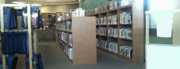 Prairie Trails Library is one of Dan's Saved Places.