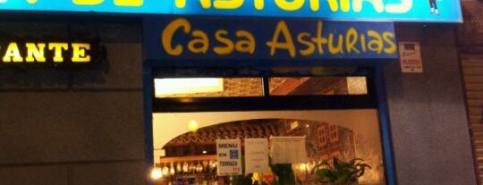 Casa de Asturias is one of Lieux qui ont plu à Jose.