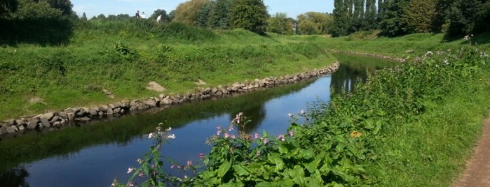 Chorlton Water Park is one of Lieux sauvegardés par Elise.