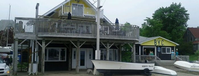 Bras d'Dor Yacht Club is one of Greg : понравившиеся места.