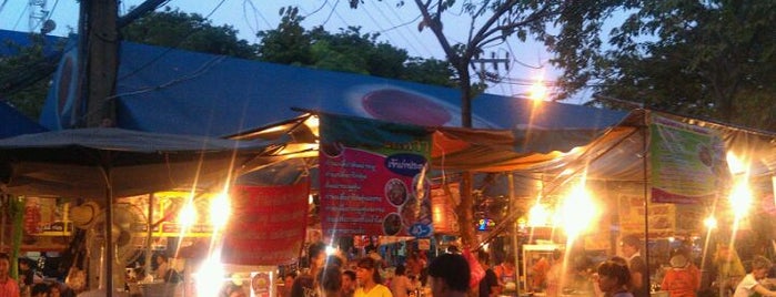 Chatuchak Weekend Market is one of Guide to the best spots in Bangkok.|ท่องเที่ยว กทม.