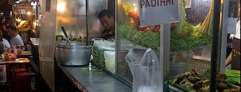 Night Food Stall Street is one of Favorite Food.