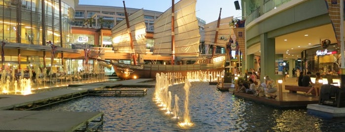 ศูนย์การค้าจังซีลอน is one of Guide to the best spots in Phuket.|เที่ยวภูเก็ต.