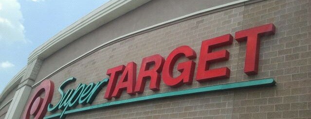 Target is one of Lugares favoritos de Nathan.