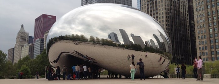 Cloud Gate by Anish Kapoor (2004) is one of Quest's Places.