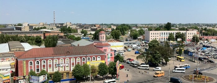 Залізничний вокзал «Вінниця» / Vinnytsia Railway Station is one of Lenyla 님이 좋아한 장소.