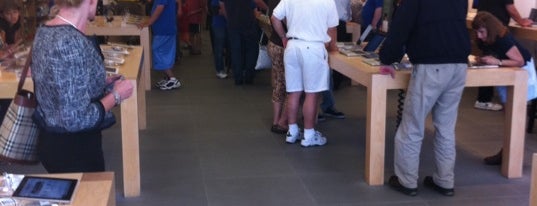 Apple Burlingame is one of US Apple Stores.