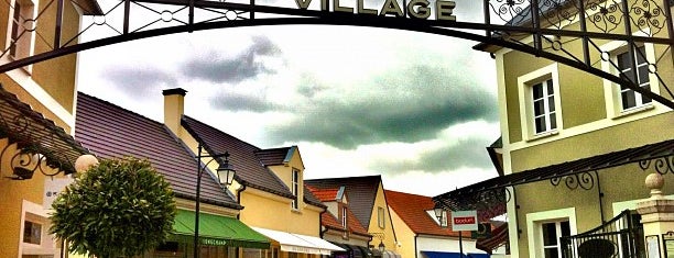 La Vallée Village is one of paris.
