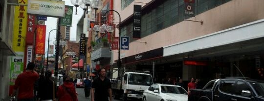 Chinatown is one of Must dos in Melbourne.