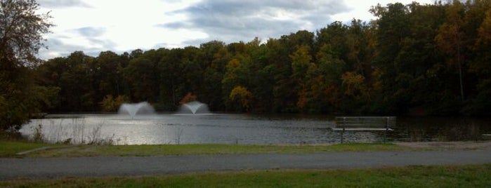 Echo Lake Park is one of RVA parks.