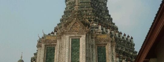 Wat Arun Rajwararam is one of Thailand Beach Heaven.
