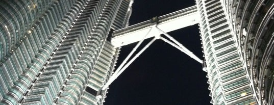 페트로나스 트윈타워 is one of Kuala Lumpur #4sqCities.