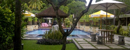 Inna Bali Heritage Hotel is one of wowowo,,keren.