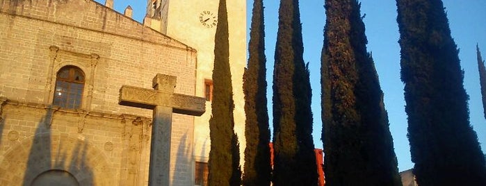 Convento de San Nicolás de Tolentino is one of Lugares favoritos de Alejandra.