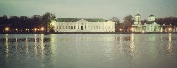 Большой Дворцовый (Кусковский) пруд is one of Tempat yang Disukai Ksenia.
