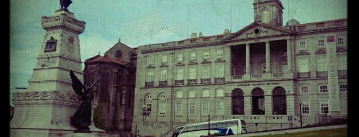 Palacio de la Bolsa is one of TOP spots in Oporto.