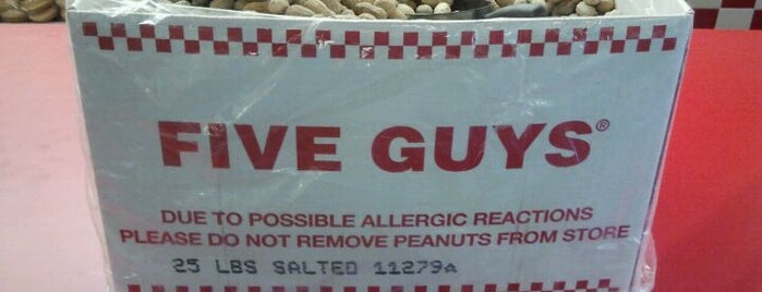 Five Guys is one of Noelia’s Liked Places.