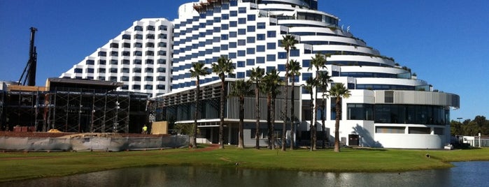 Crown Perth is one of Pe.