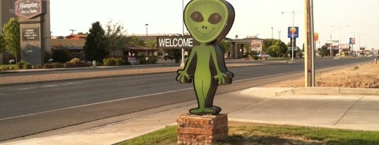 Roswell, NM is one of Places I would like to visit.