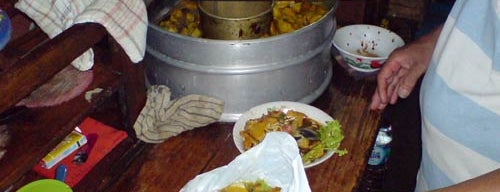 Tahu Campur "Pak Jan", Mojokerto is one of Lokasi Makan di Mojokerto.