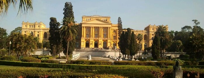 Museu do Ipiranga is one of Arte em São Paulo.