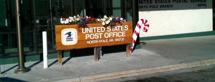 North Pole Post Office is one of Tempat yang Disukai Colin.