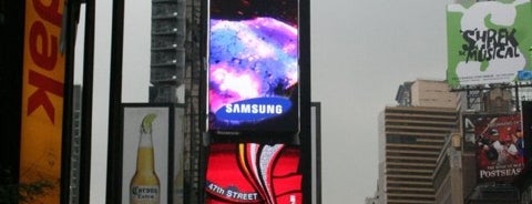 Times Square is one of New York I ❤ U.