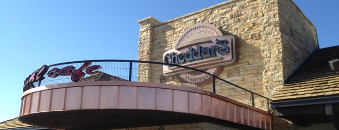 Cheddar's Scratch Kitchen is one of Evansville.