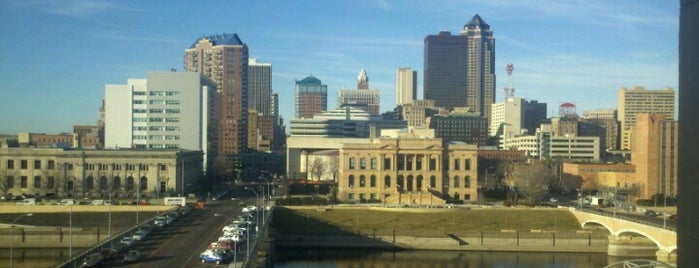 Downtown Des Moines is one of Richard’s Liked Places.