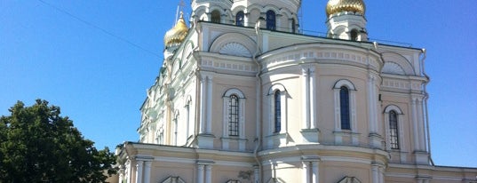 Воскресенский Новодевичий женский монастырь is one of Питер.